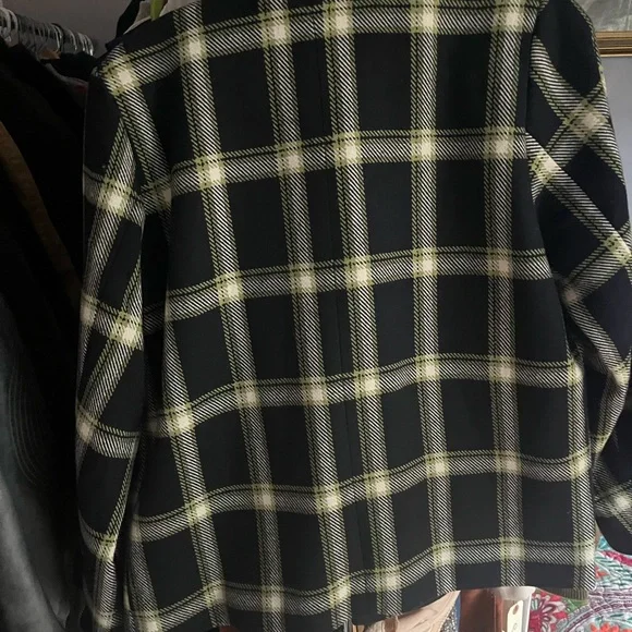 ISA CHECK SHORT JACKET - Picture 2 of 5
